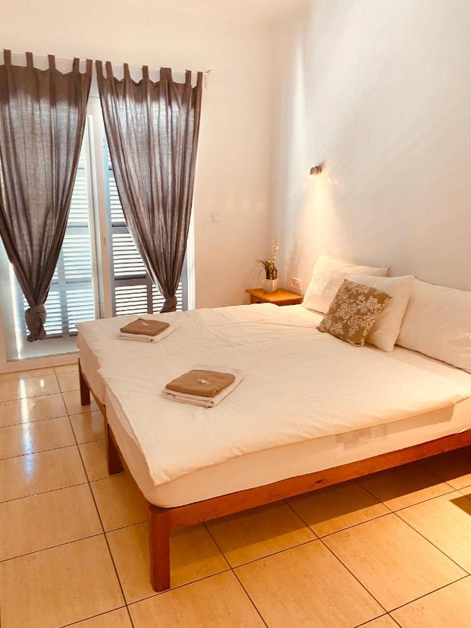 Hostal Villa Senese Peguera Exterior photo